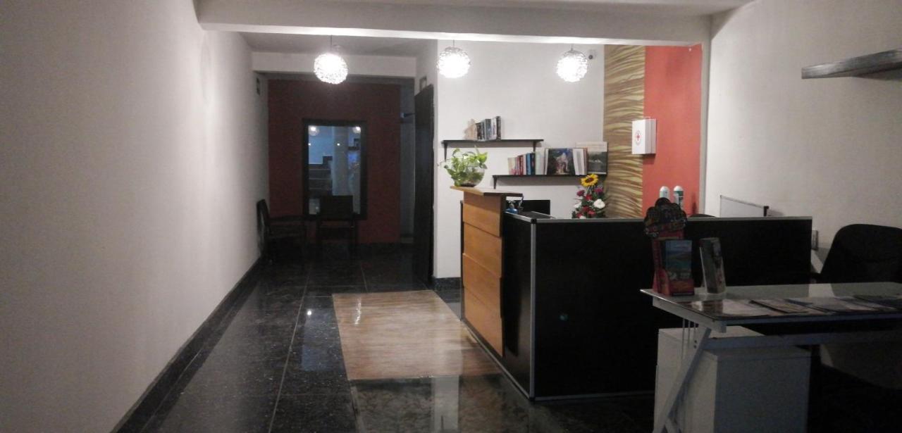 The Blvd Hotel - 5Th Ave ปลายาเดลการ์เมน ภายนอก รูปภาพ