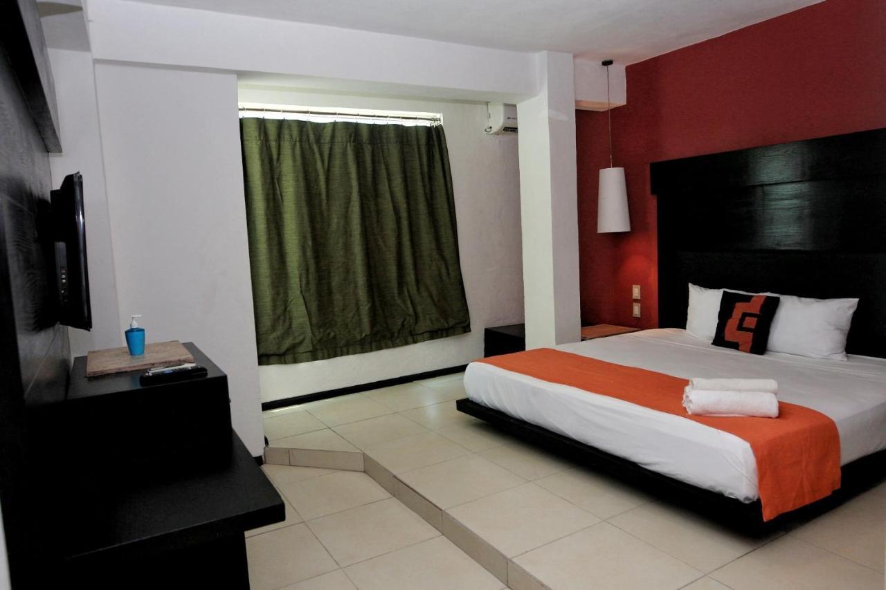 The Blvd Hotel - 5Th Ave ปลายาเดลการ์เมน ภายนอก รูปภาพ