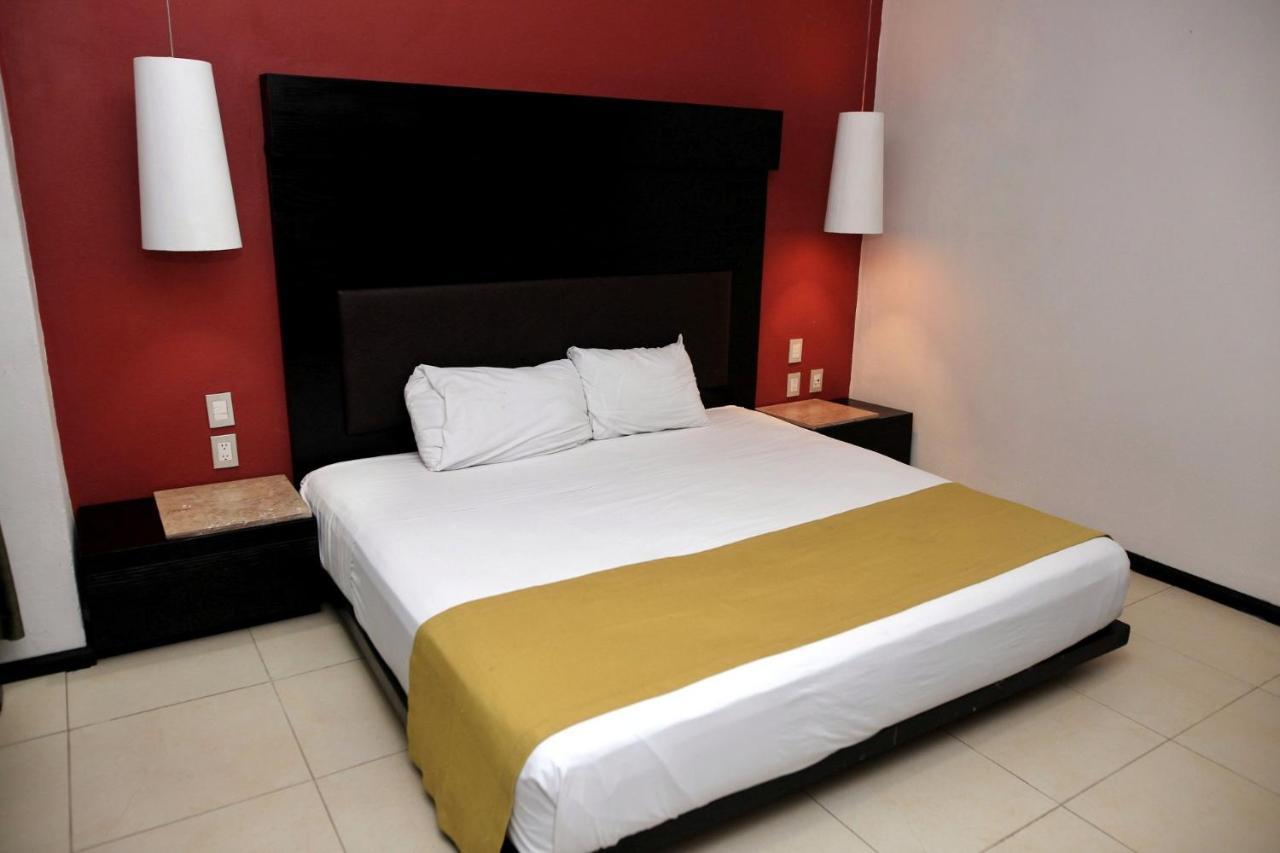 The Blvd Hotel - 5Th Ave ปลายาเดลการ์เมน ภายนอก รูปภาพ