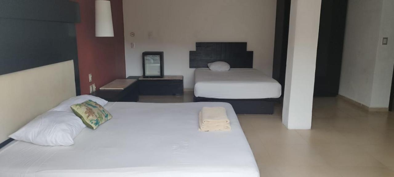 The Blvd Hotel - 5Th Ave ปลายาเดลการ์เมน ภายนอก รูปภาพ